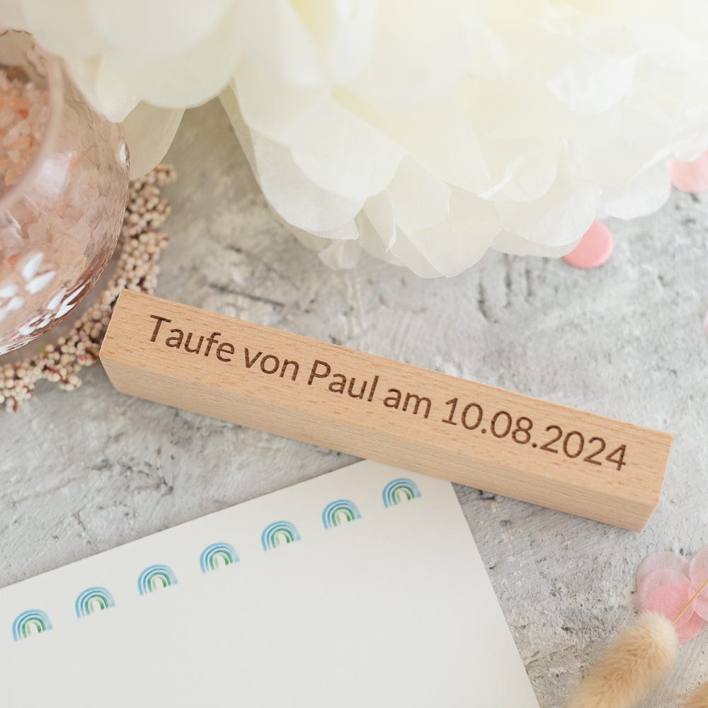 Taufgeschenk- personalisiert - Holzaufsteller für ein Foto zur Taufe